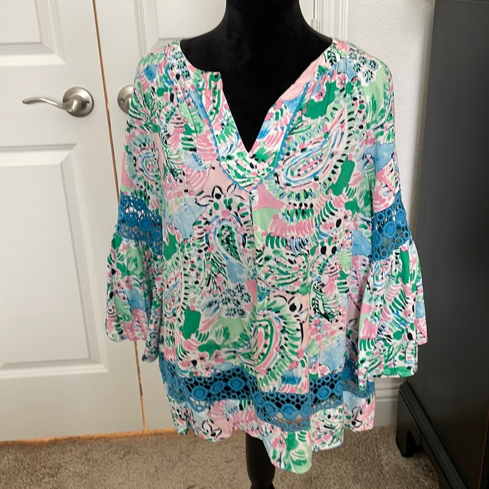 Cute tunic with lace!